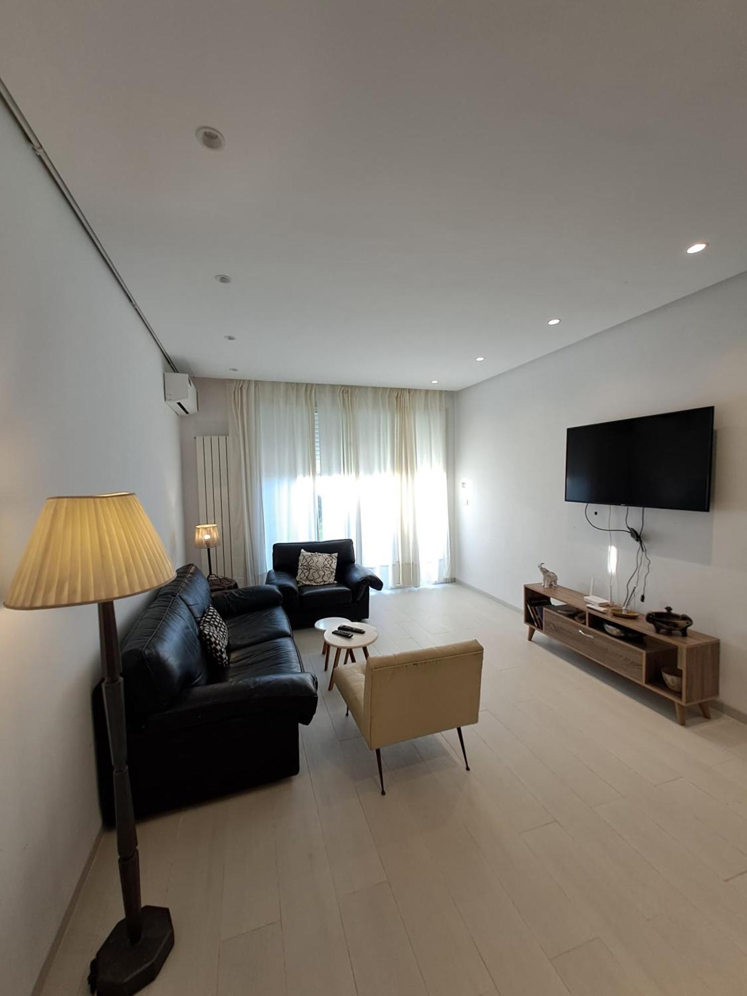 Apartment Calme S1 Avec Jardin Dans Un Gammarth